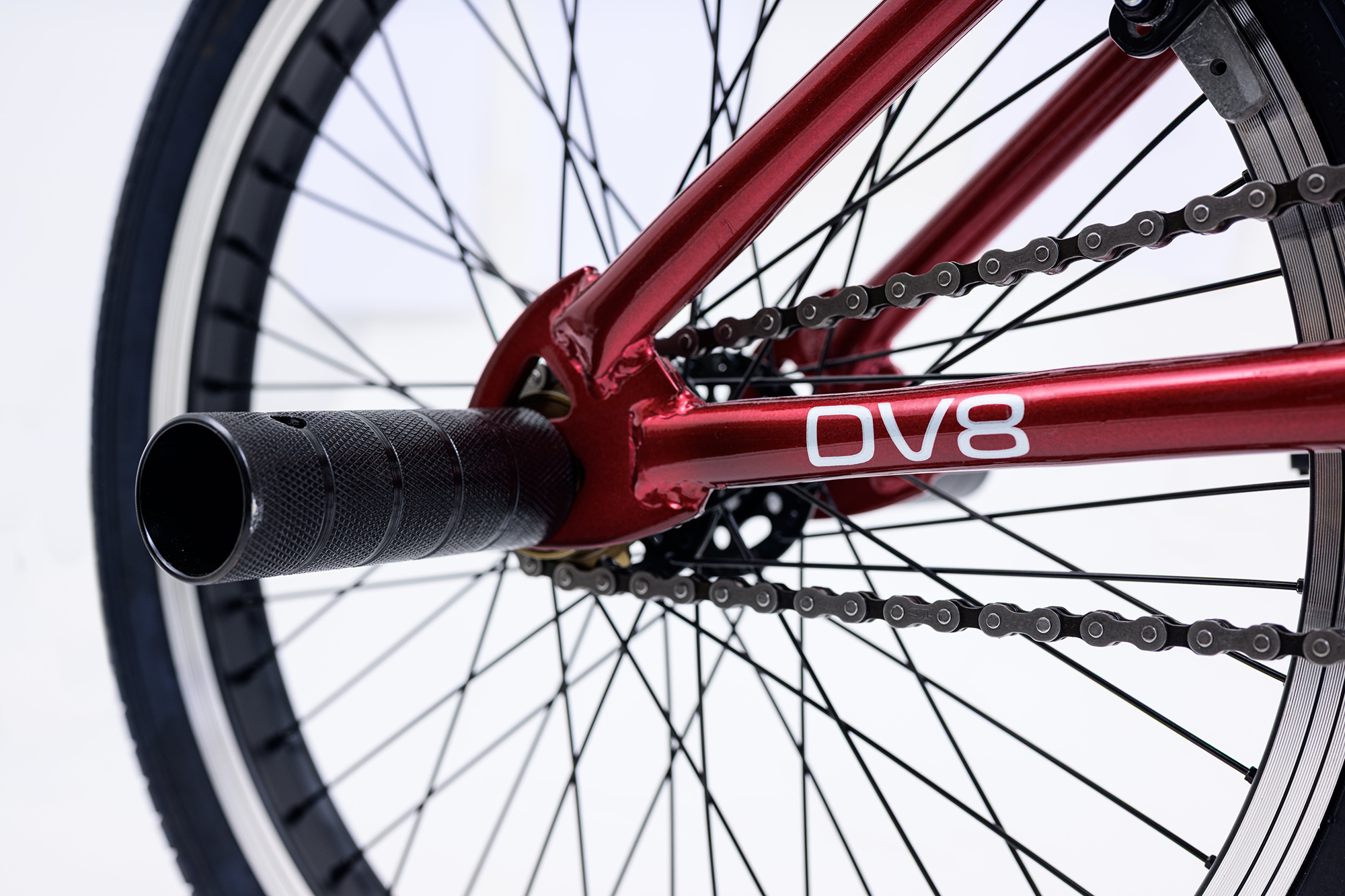 Image of Avalanche Dv8 20