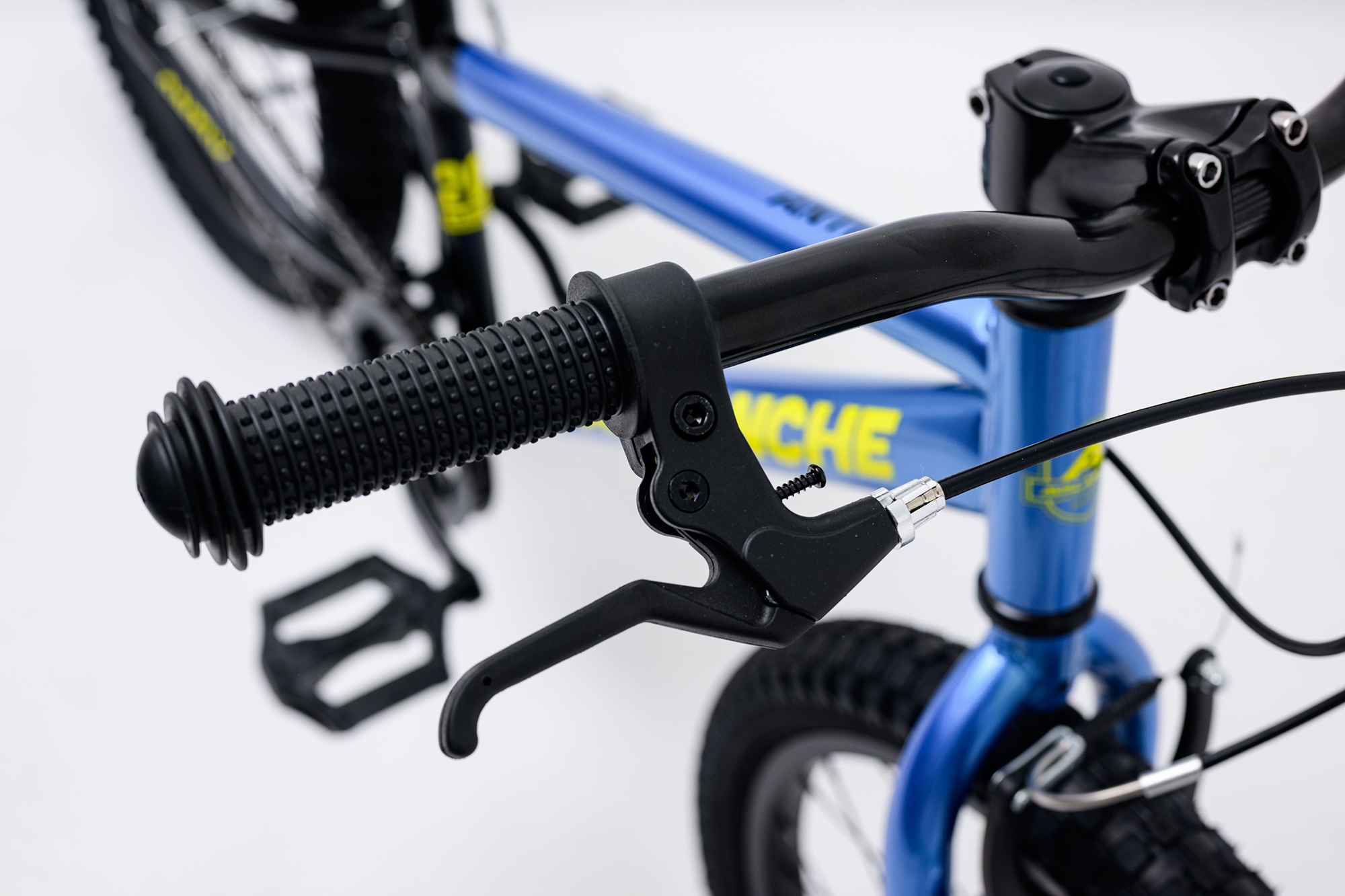 Image of Avalanche Antix 20