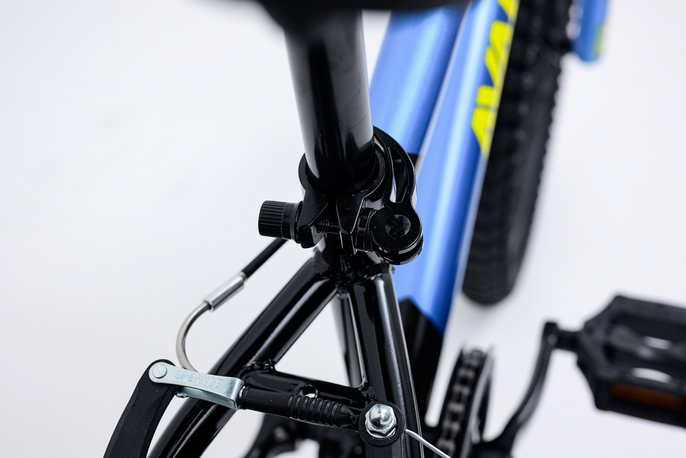 image-avalanche-antix-blue-black