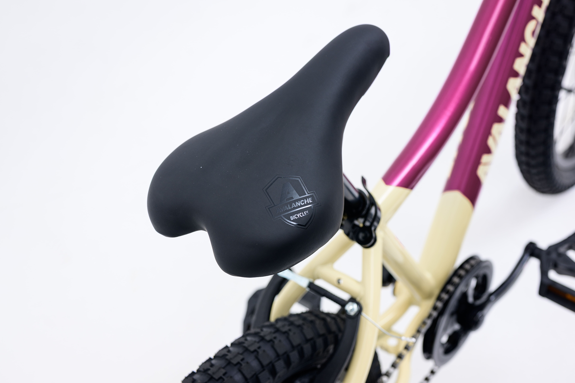 Image of Avalanche Antix 20