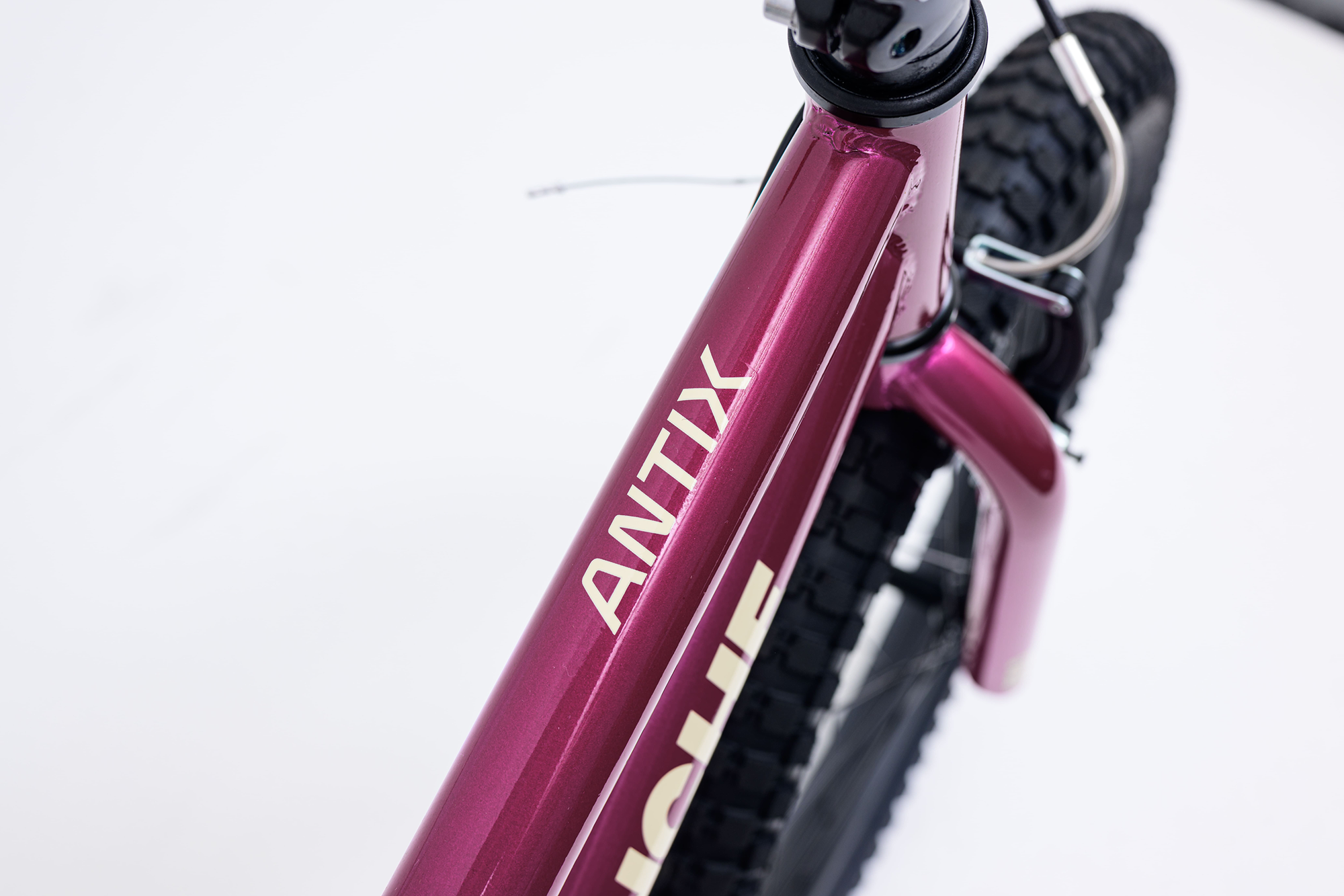 Image of Avalanche Antix 20