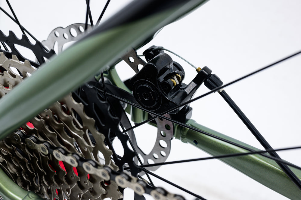 image-avalanche-dust-gravel-bike-green