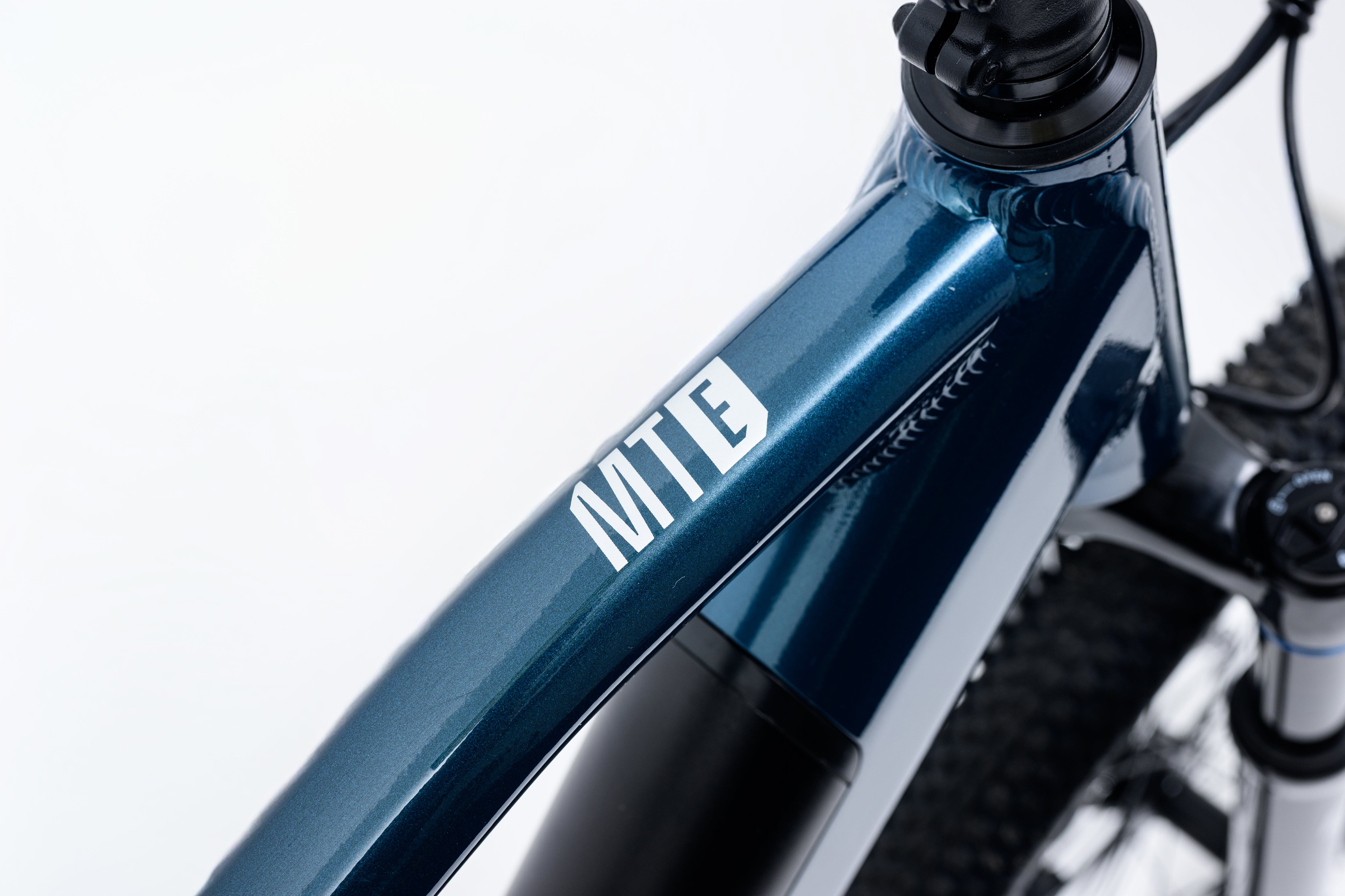 Image of Avalanche Electric Bike MTe