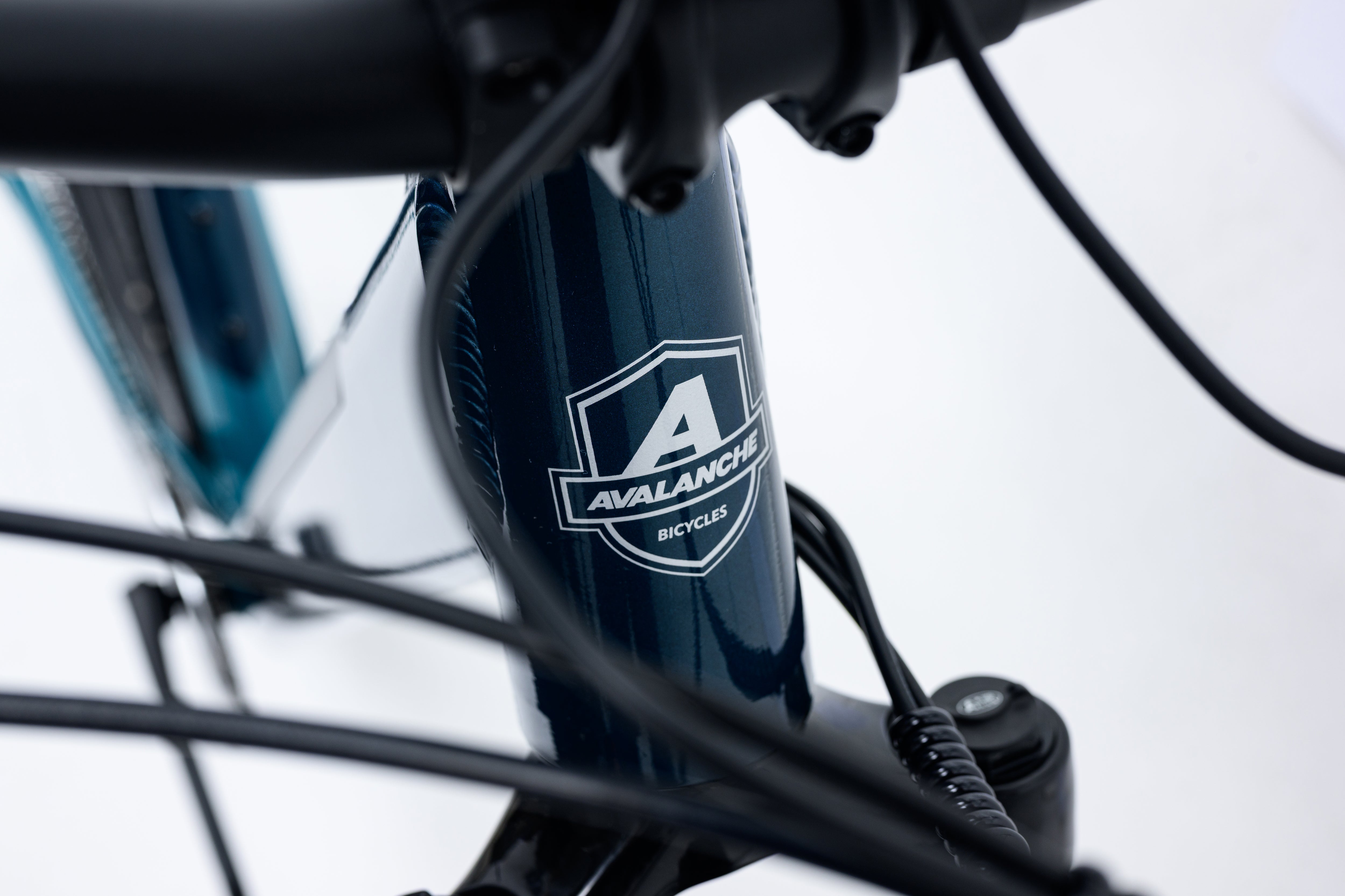 Image of Avalanche Electric Bike MTe